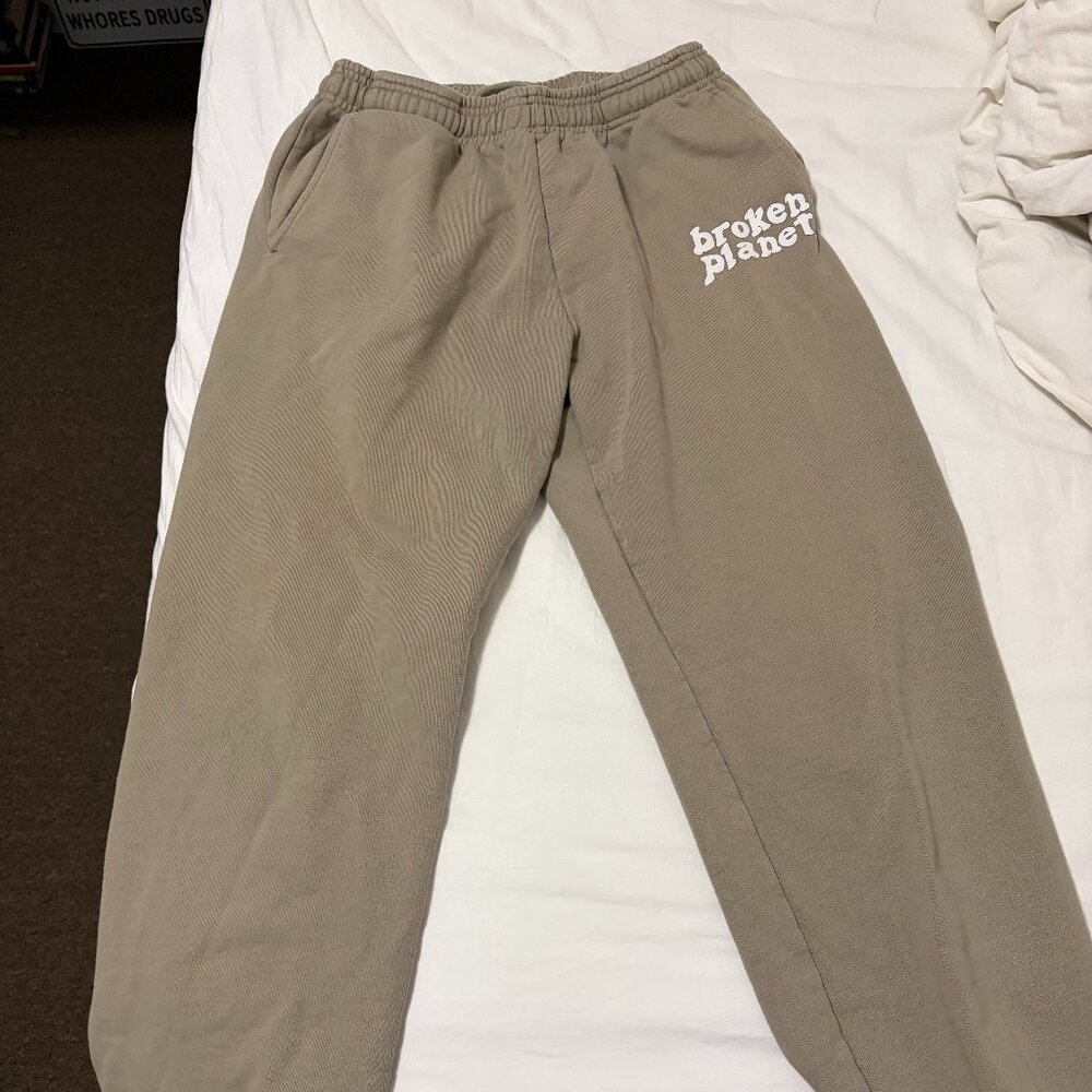 Broken Planet Sweatpants - Sage Grey
